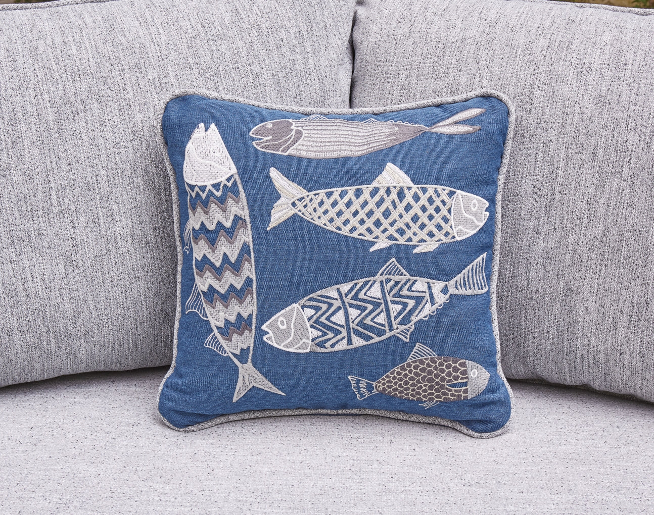 Naples Beach RAF/LAF Loveseat w/CUSH (2/CN)