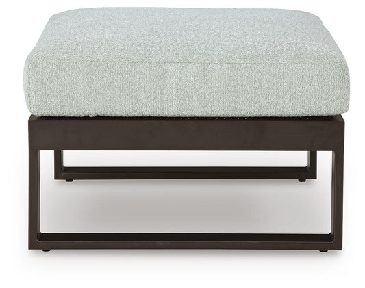 Beachloft Ottoman with Cushion