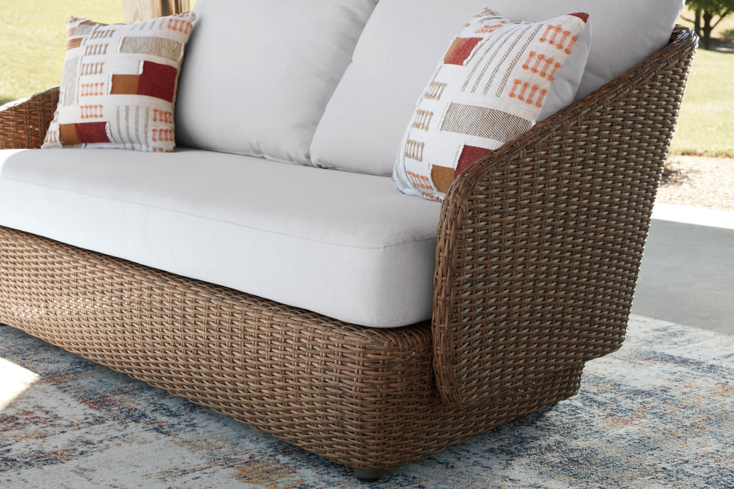 Cardiff Beach Love/Swivel Chairs Set (3/CN)