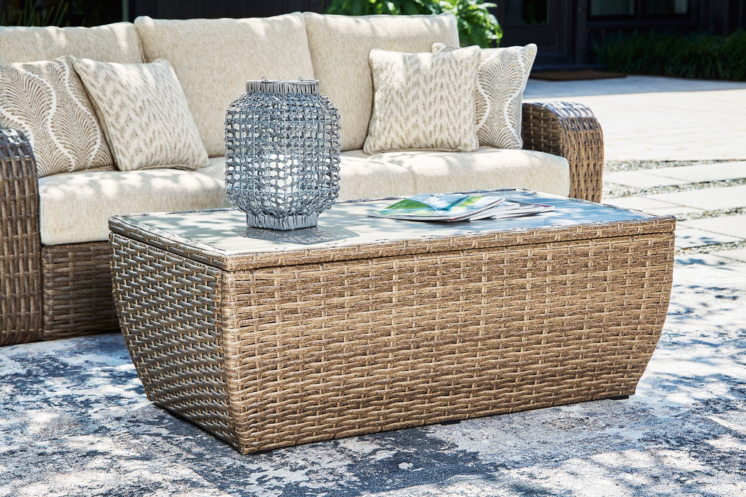 Sandy Bloom Outdoor Occasional Table Package