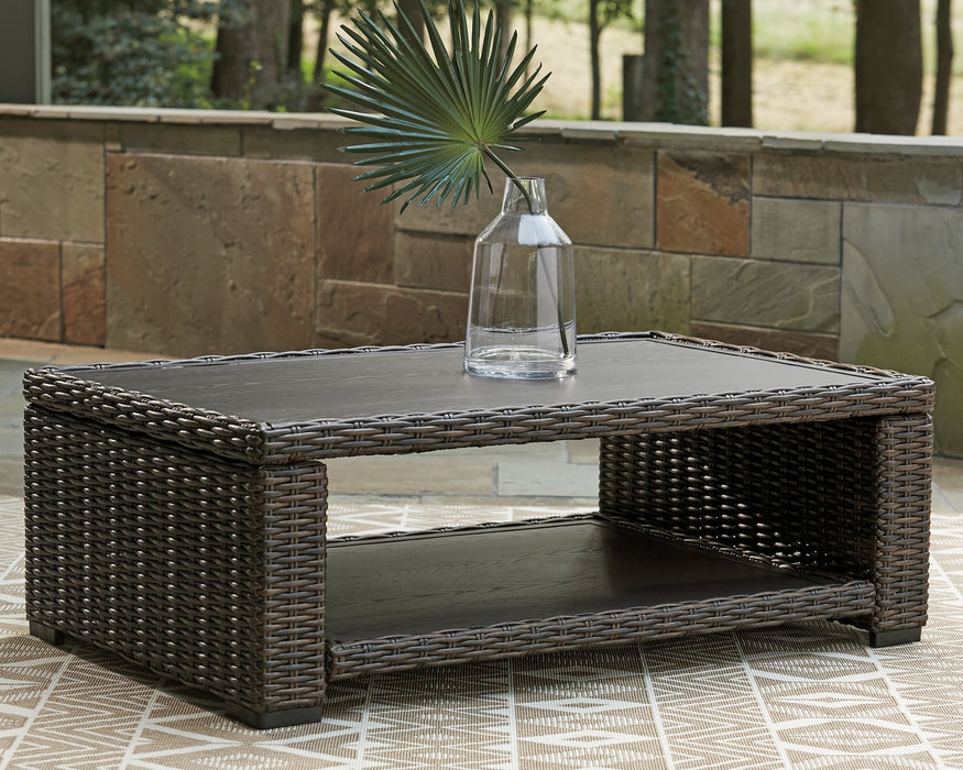 Grasson Lane Outdoor Occasional Table Package