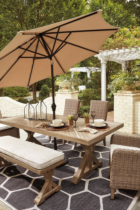 Beachcroft Outdoor Dining Package
