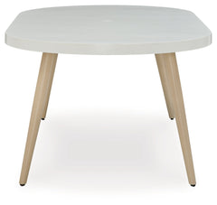 Seton Creek Oval Dining Table w/UMB OPT