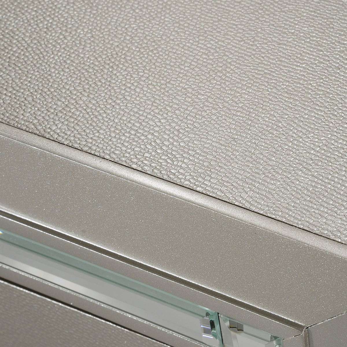 Platinum Dresser