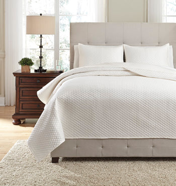 Waffle Texture 3-Piece Queen Quilt Set