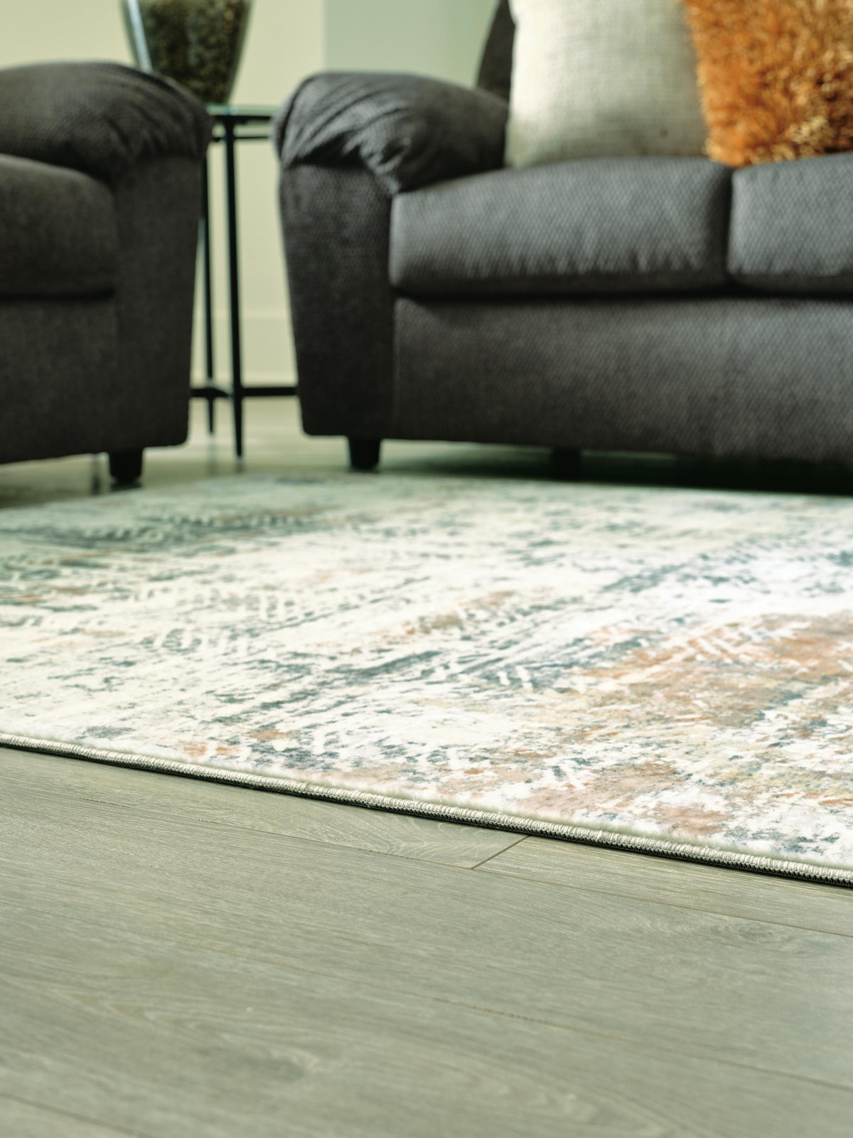 Redlings Medium Rug