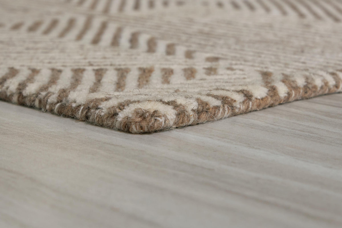 Jadott Large Rug