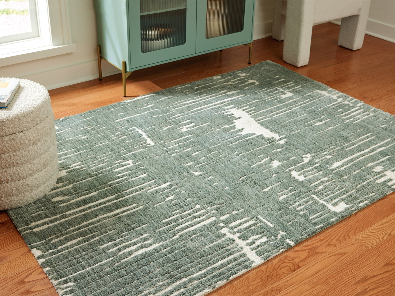 Cayworth Large Rug