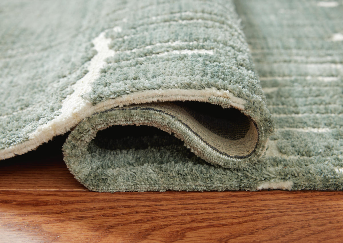 Cayworth Large Rug