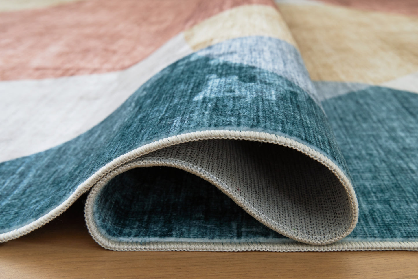 Chanleigh Washable Medium Rug