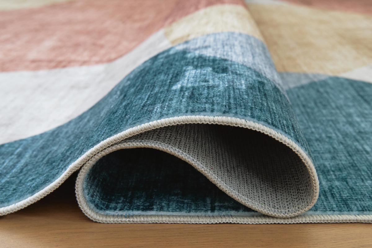 Chanleigh Washable Large Rug