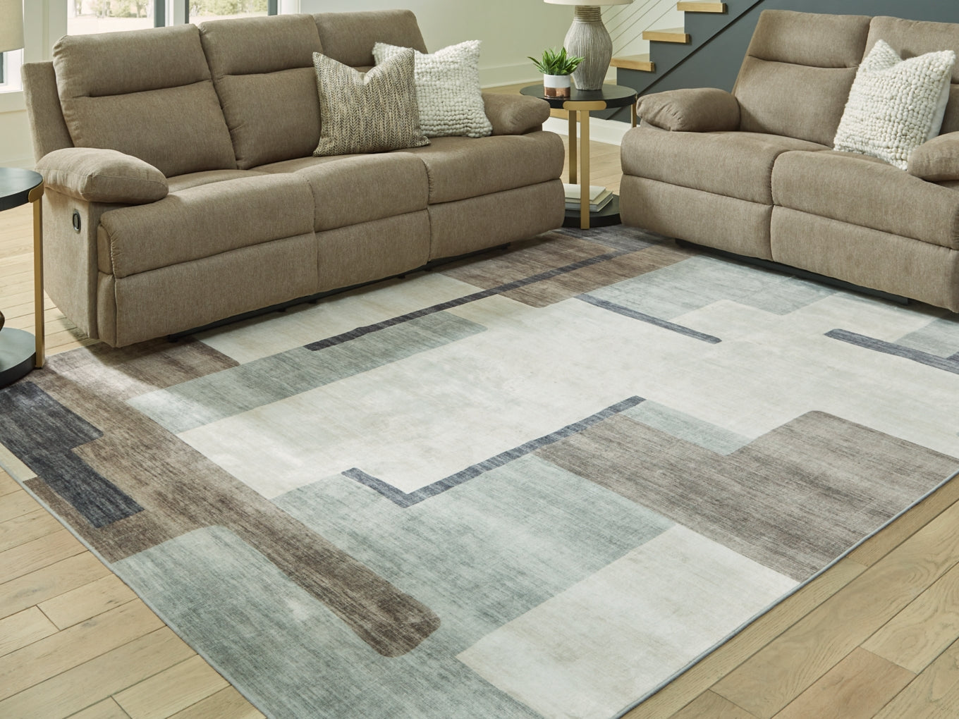 Larkport Washable Large Rug