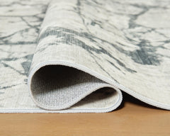 Tobinbury Washable Large Rug