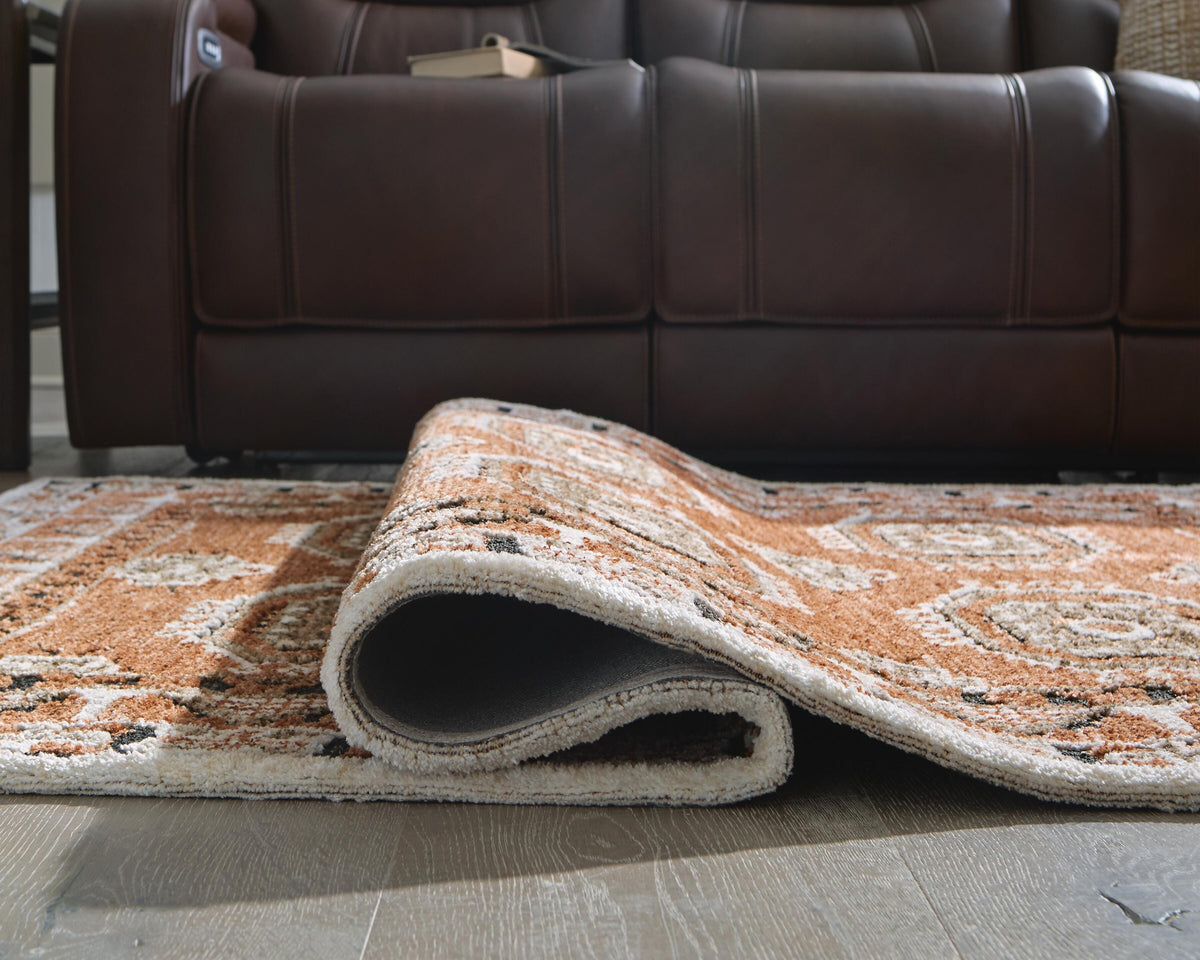 Qaabiz Large Rug