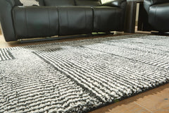 Kurtmen Medium Rug