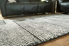 Kurtmen Medium Rug
