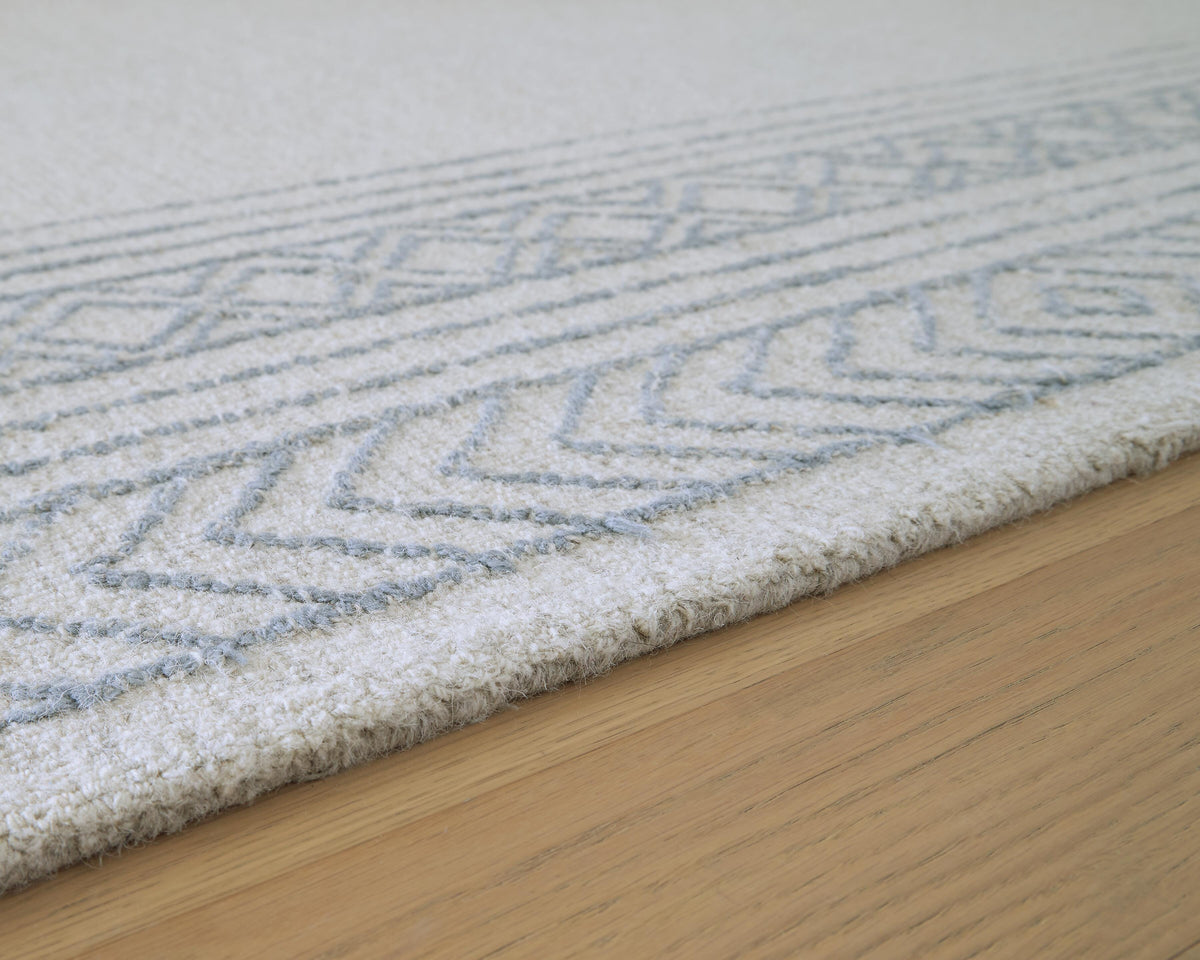 Azelhurst Large Rug