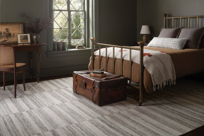 Magnolia Home by Joanna Gaines x Loloi Rae RAE-02 Stone / Ivory