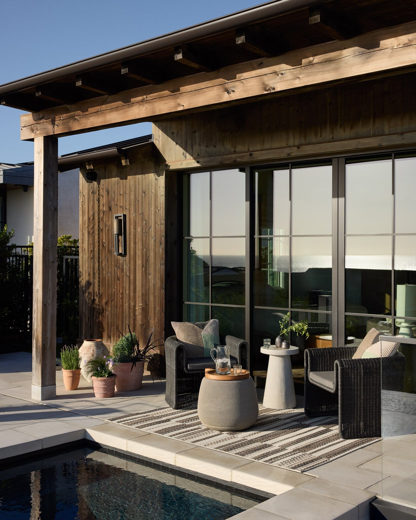 RAI-08 IVORY / TAUPE