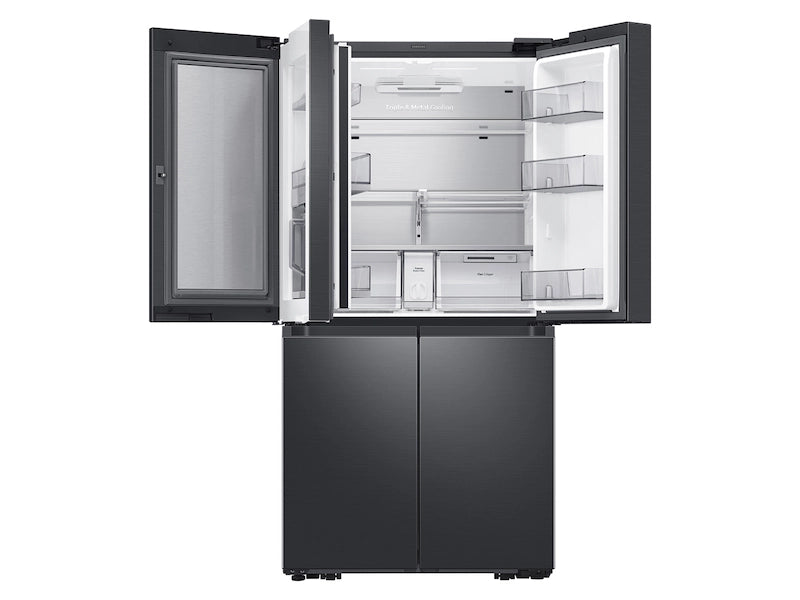 29 cu. ft. Smart 4-Door Flex™ Refrigerator with Beverage Center and Dual Ice Maker in Black Stainless Steel