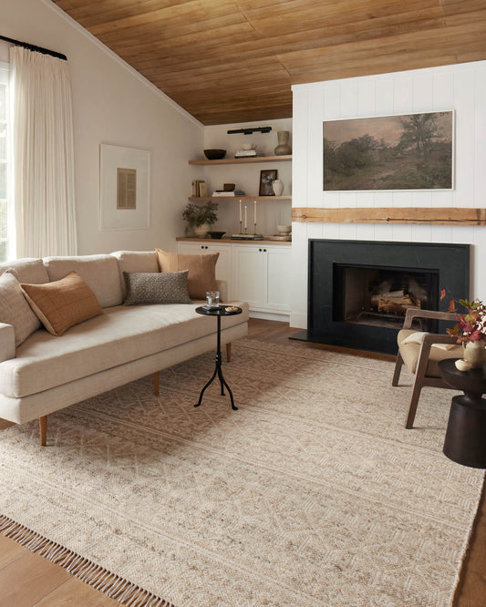 Angela Rose x Loloi Rivers RIV-03 Sand / Ivory