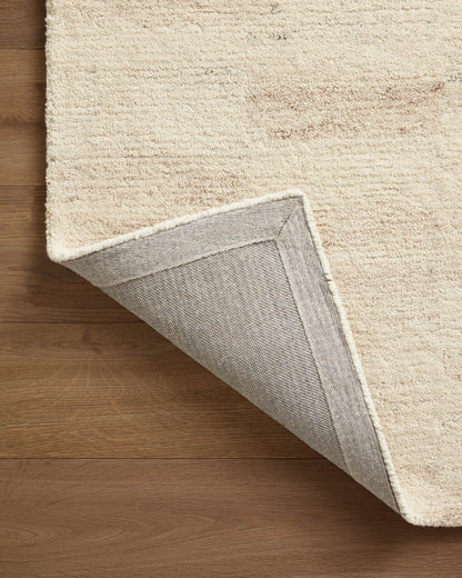 Amber Lewis x Loloi Rocky ROC-03 Natural / Fog