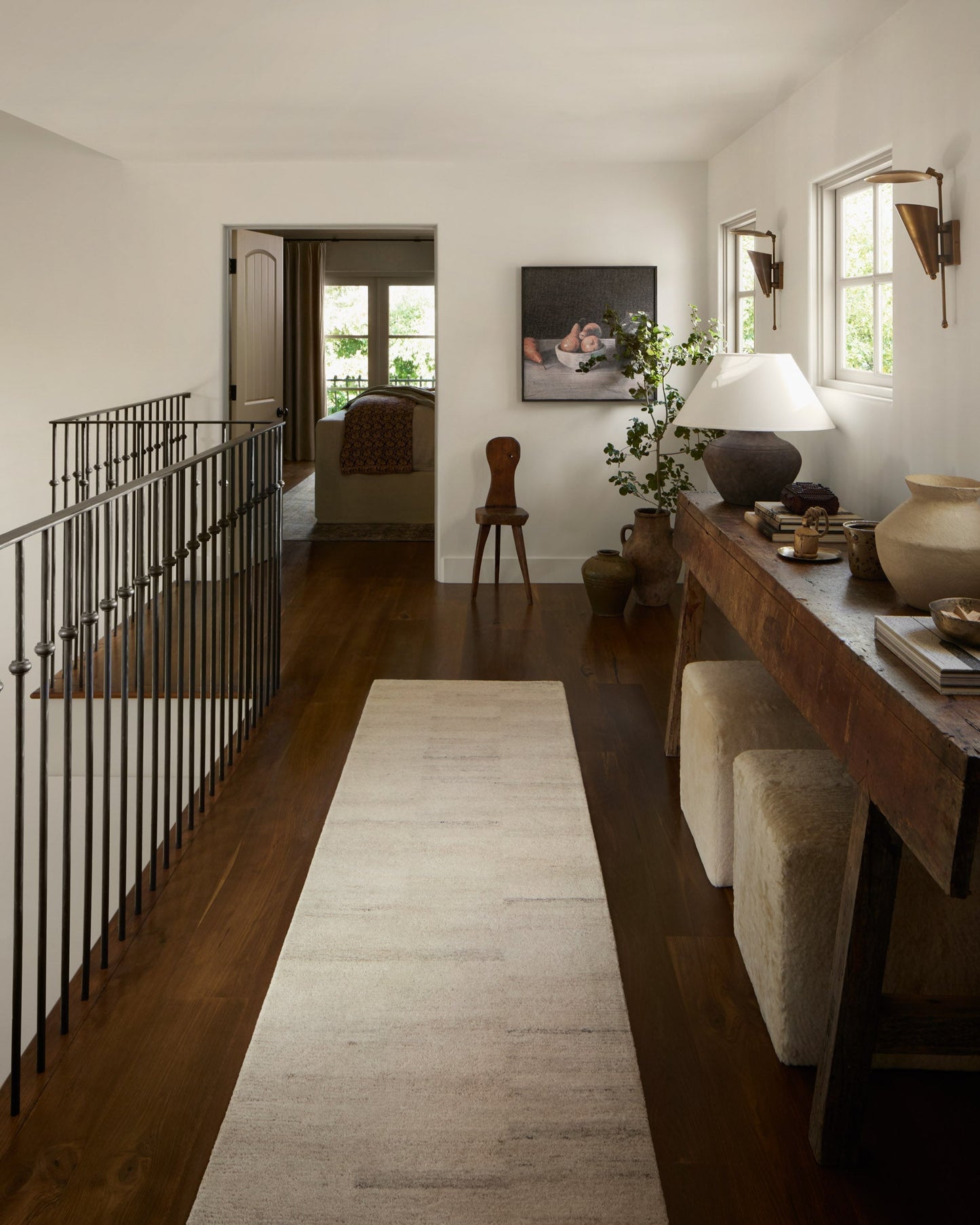 Amber Lewis x Loloi Rocky ROC-03 Natural / Fog