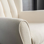Sillón francés capitoné Gianna de bouclé beige