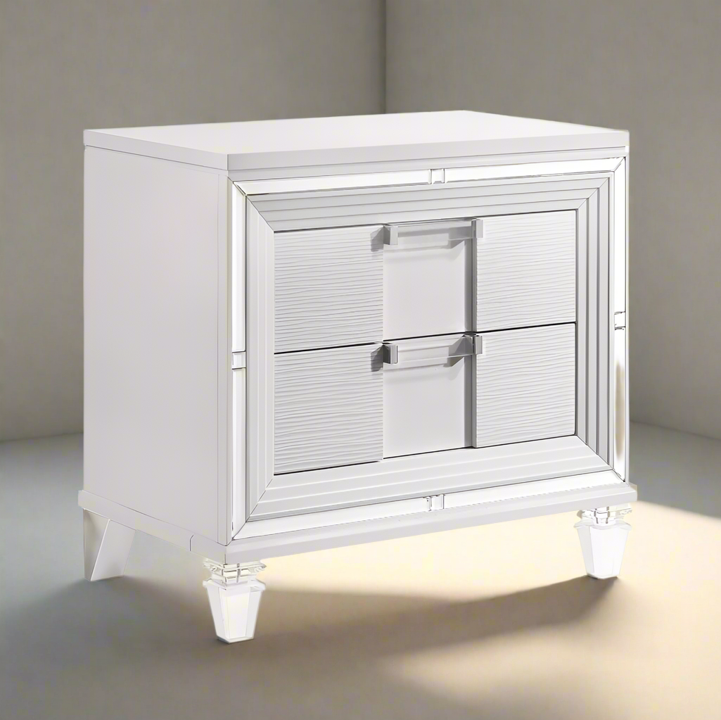 Twenty Nine Nightstand w/USB