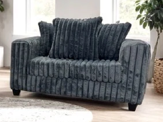 Midnight II Loveseat