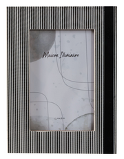 Evertonland Black Frame 8 in