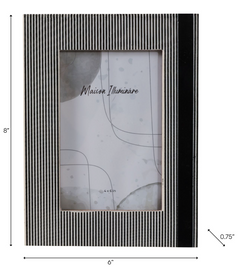 Evertonland Black Frame 8 in