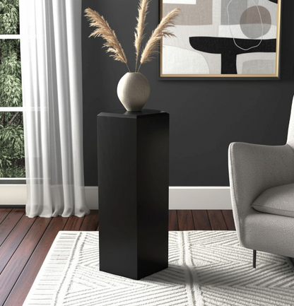 Cadenside Black Table, 30"