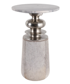 Maehaven Gray Table, 23"