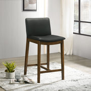 Silla de mostrador Shannon en cuero vegano negro
