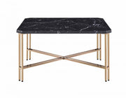 Mesa de cóctel Daxton con superficie de mármol sintético 