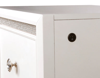 Mesita de noche Cassie Illuminating Glam, acabado perlado brillante 