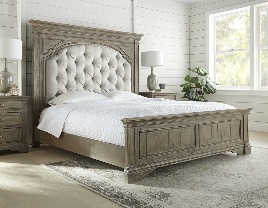 Highland Park Queen Bed in Waxed Driftwood