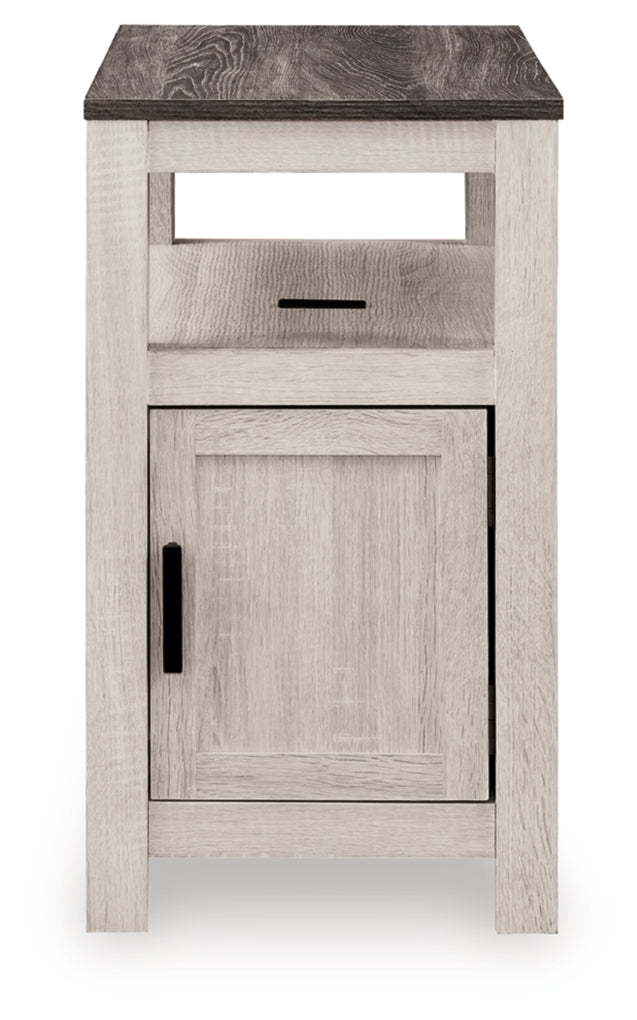 Fendenmore Chair Side End Table