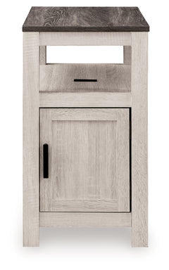 Fendenmore Chair Side End Table