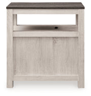 Fendenmore Chair Side End Table