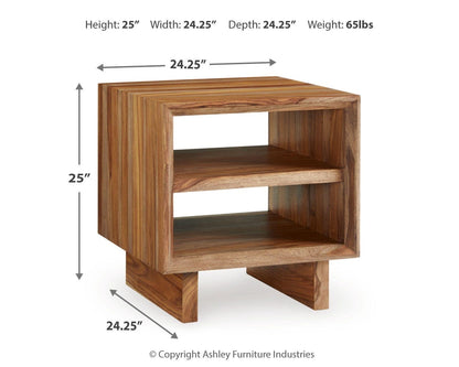 Dressonni Square End Table
