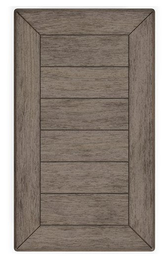 Mesa auxiliar junto a la silla Tyler Creek