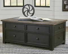 Tyler Creek 3PC Occasional Table Set
