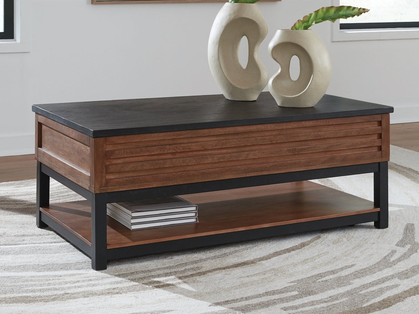 Kallari Lift Top Cocktail Table