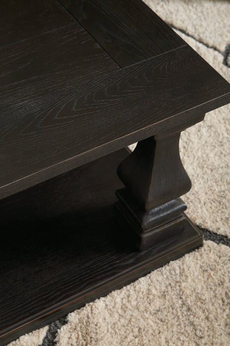 Wellturn Occasional Table Package