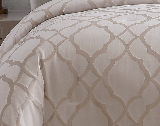 Trinity Comforter Set