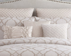 Trinity Comforter Set