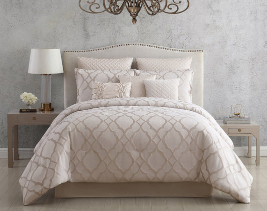 Trinity Comforter Set