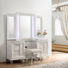 Twenty Nine Dressing Set w/LED & USB Plug White